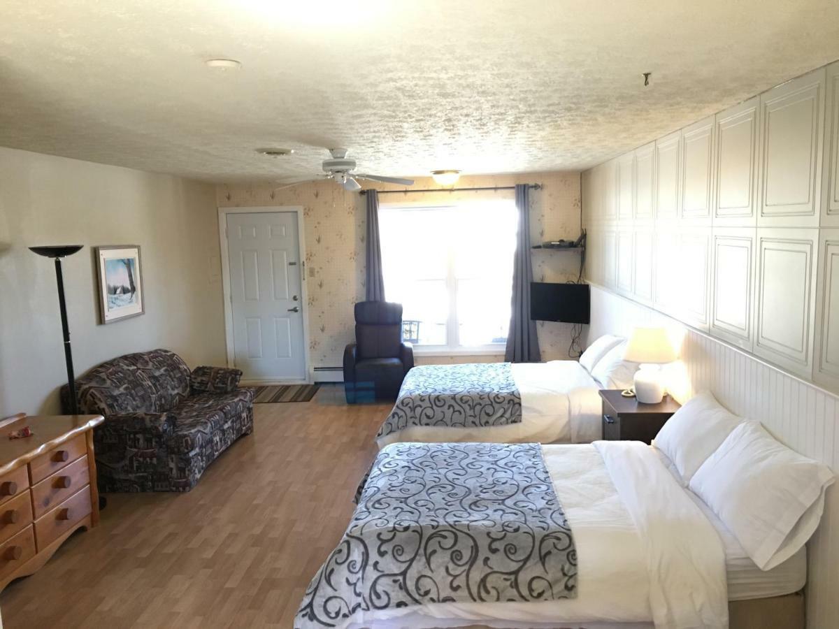 Motel le Sabre Sherbrooke Extérieur photo