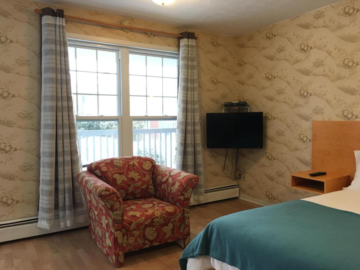 Motel le Sabre Sherbrooke Extérieur photo